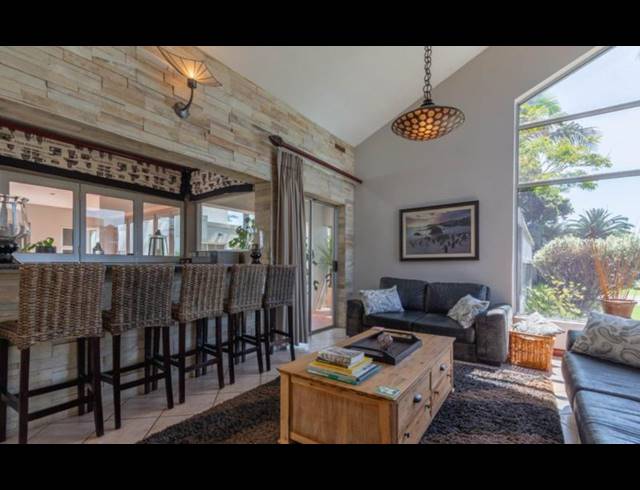 4 BEDROOM PROPERTY TO RENT IN BRENTWOOD